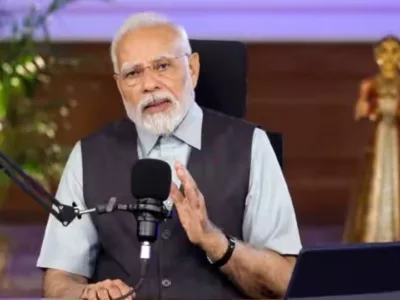 PM Modi urges YouTubers to promote cleanliness and raise awareness in just 15 words.