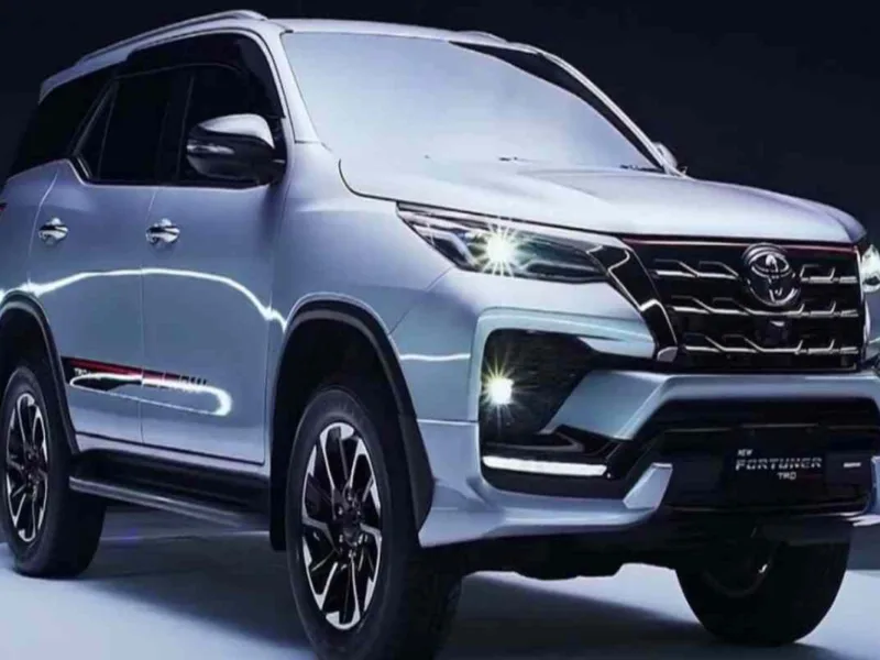 New Toyota Fortuner Hybrid: Superior Diesel and Battery Mileage at an Unbeatable Price!