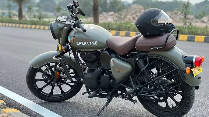 Royal Enfield Classic 350 Now As Affordable As Mobile Only. Just 29,999 ...
