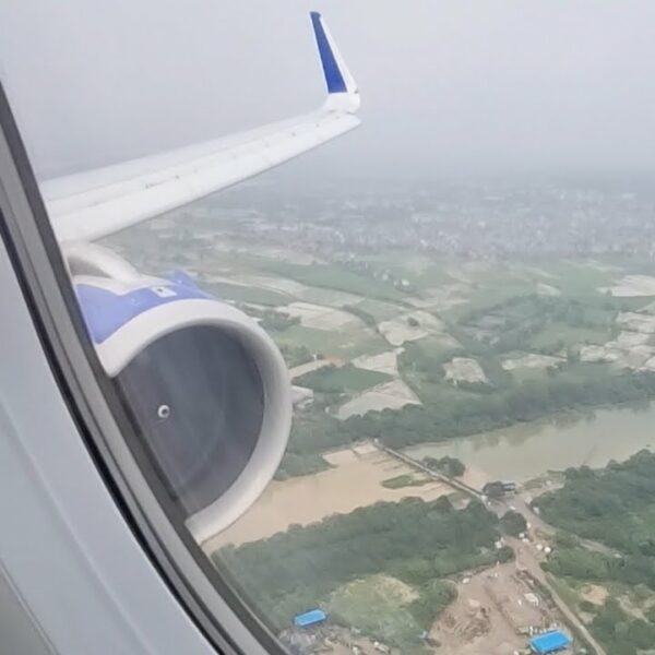 Delhi High Wind Caused Indigo Flight Return Without Landing. Full Rain Today Alerted in NCR Region.