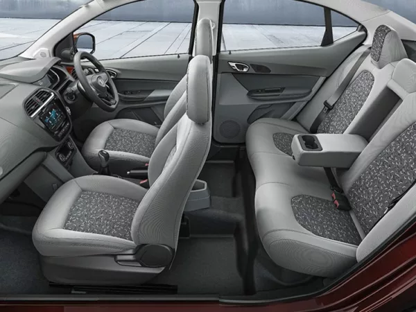 Baleno Super Alternative With High Mileage and Full Space Inside. Price Only 6.1 Lakhs Rs.