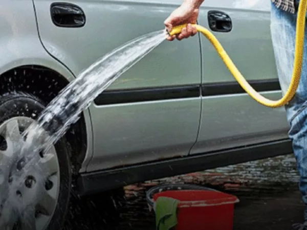 Delhi Imposes ₹2,000 Fine for Car Washing Amid Water Shortage. 200 People Deployed for Checking.
