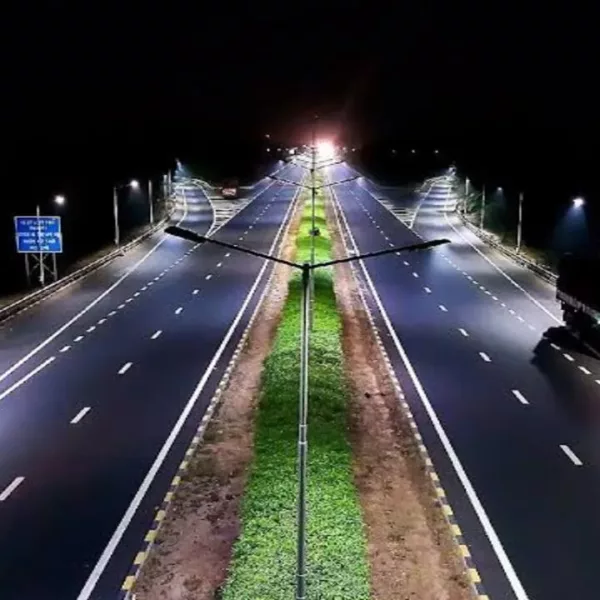 Delhi To Lucknow Travel in Half Time. 70 KM Distance Reduced With New Expressway.
