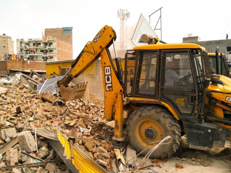 Delhi Announced Bulldozer Operation in These Areas. 2 Religious Places Also Demolished.