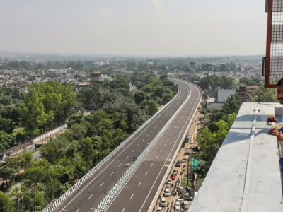 8 Km Elevated Greenfield Expressway Coming For Sector-65 To Noida Airport Connectivity.