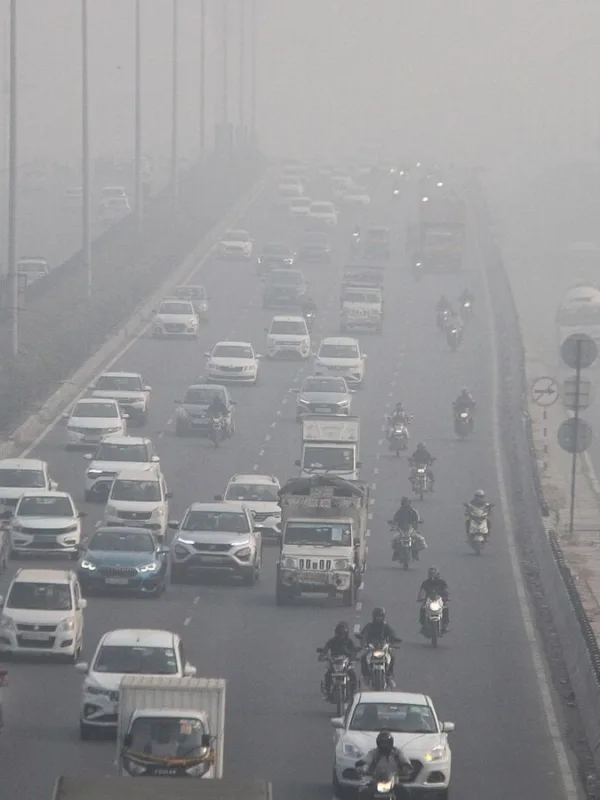 Delhi Pollution Peak, Grap4 Implemented: Can You Drive Your Car? .