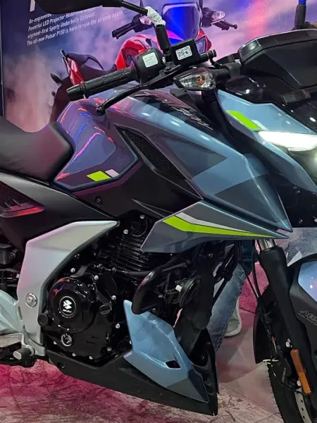 Tvs’S Condition Is Critical After Seeing The Premium Segment Of Bajaj Pulsar With Sporty Features.