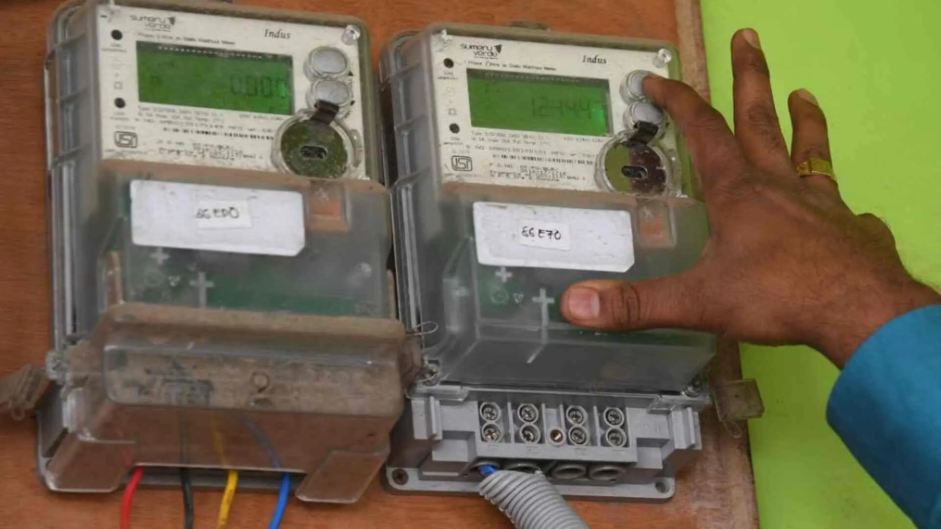 Electricity Meter Delhi Zero Electricity Bill Now For 400 Units Over Use. Net Metering Subsidy Announced For Solar Users.