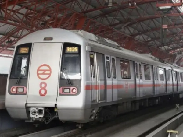 Ipl Matches Return: Dmrc Extends Metro Services Late Night For Spectators In Delhi Amidst Improved India-Pakistan Relations.