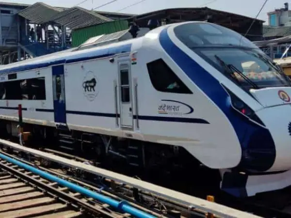 Passenger Uproar At Ambala’S Cantt Station Chaos Halts Vande Bharat Express.