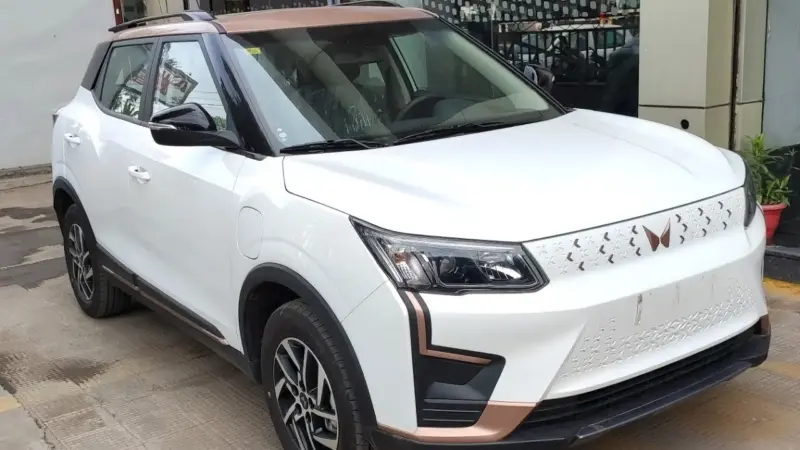 Mahindra Finally Announced 2.6 Lakhs Discount On Electric Car To Fight With Tata Ev Car Price.