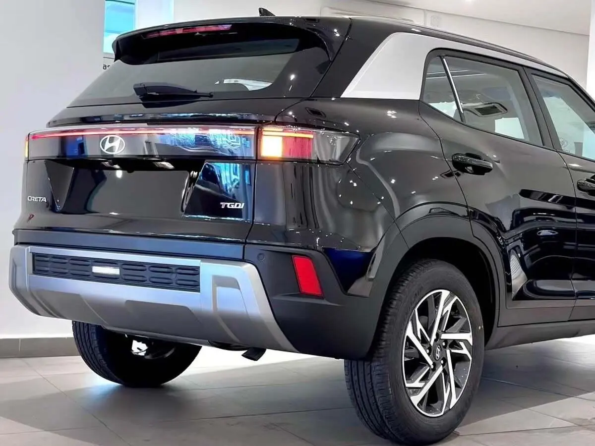Indian Suv Sales Dip For First Time In Five Years As Mpvs Gain Traction