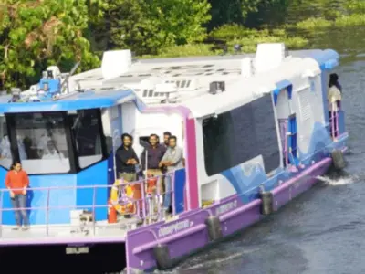 Patna’S Water Metro Service Set To Launch Following Mou Between Bihar And Central Government, Enhancing Urban Transport And Tourism.