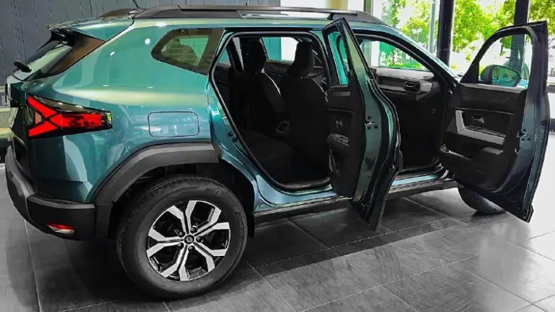 Renault Duster 2026 Launch: New Features, Bold Design, Multiple Powertrains, Starting Price ₹10–18 Lakh, Competes With Hyundai Creta. 1 Renault Duster 2026 Launch: New Features, Bold Design, Multiple Powertrains, Starting Price ₹10–18 Lakh, Competes With Hyundai Creta.