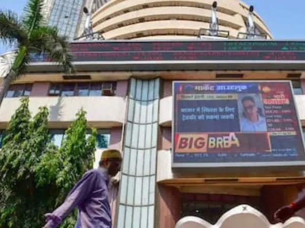 Indian Stock Market Opens Bullish On November 6, Sensex Surges 349 Points To 83,808; Nifty Gains 60 Points To 25,658